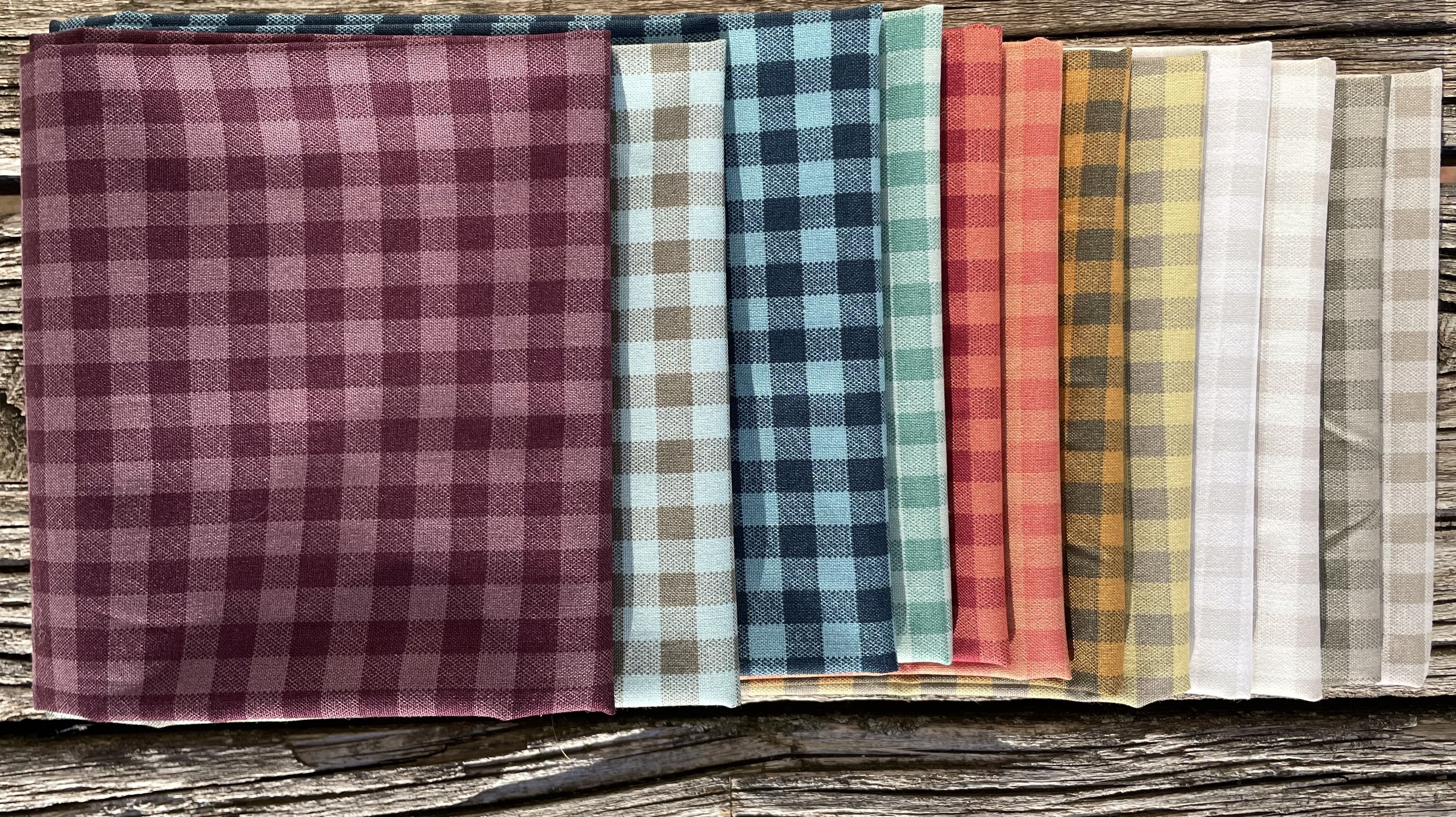 FQ Päckchen Quiltessential / Karo /  10% bis 7.01.26 Kopie