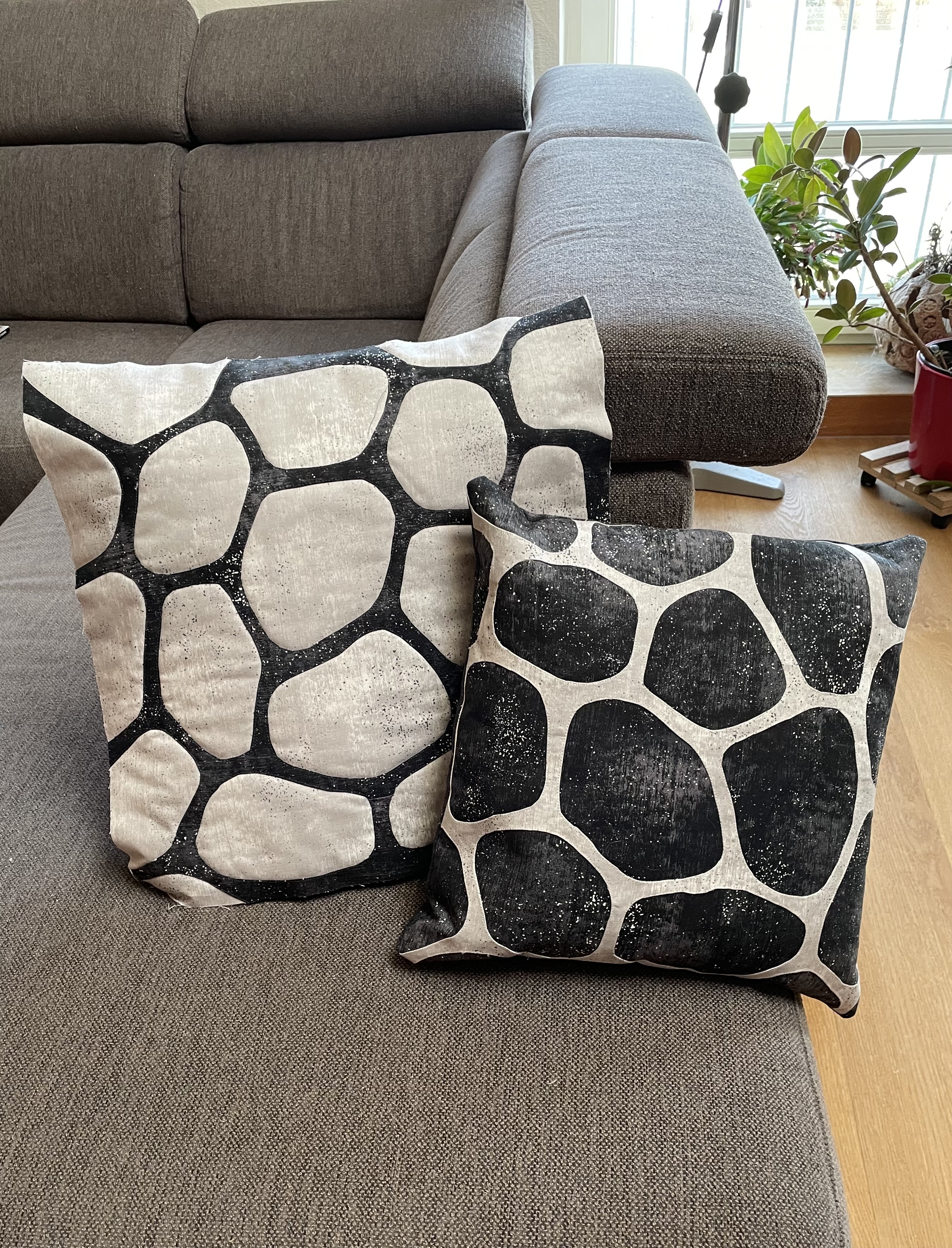 Materialpackung für zwei Kissen Gitter