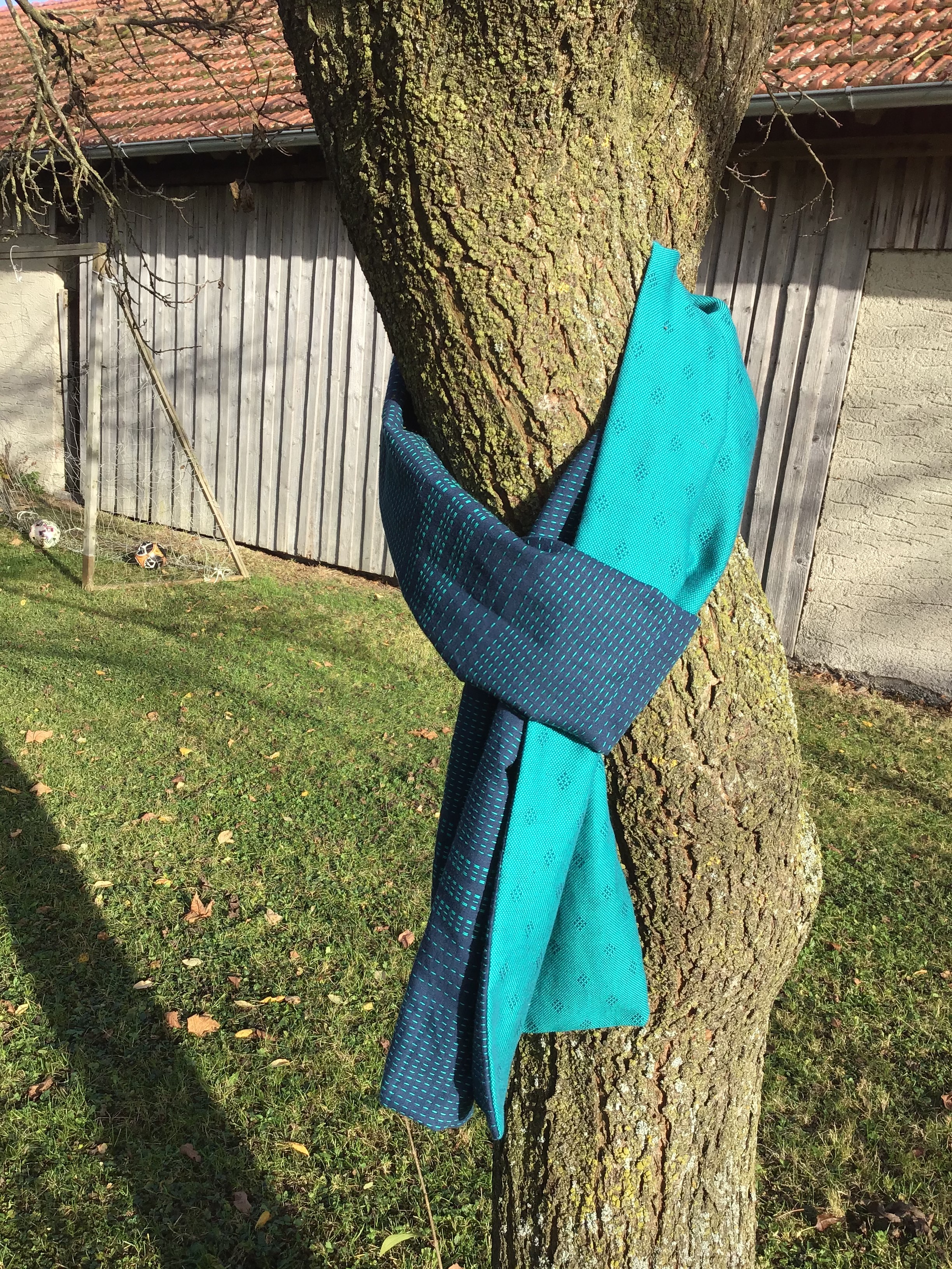 Schal Blau-Türkis/ Materialpackung