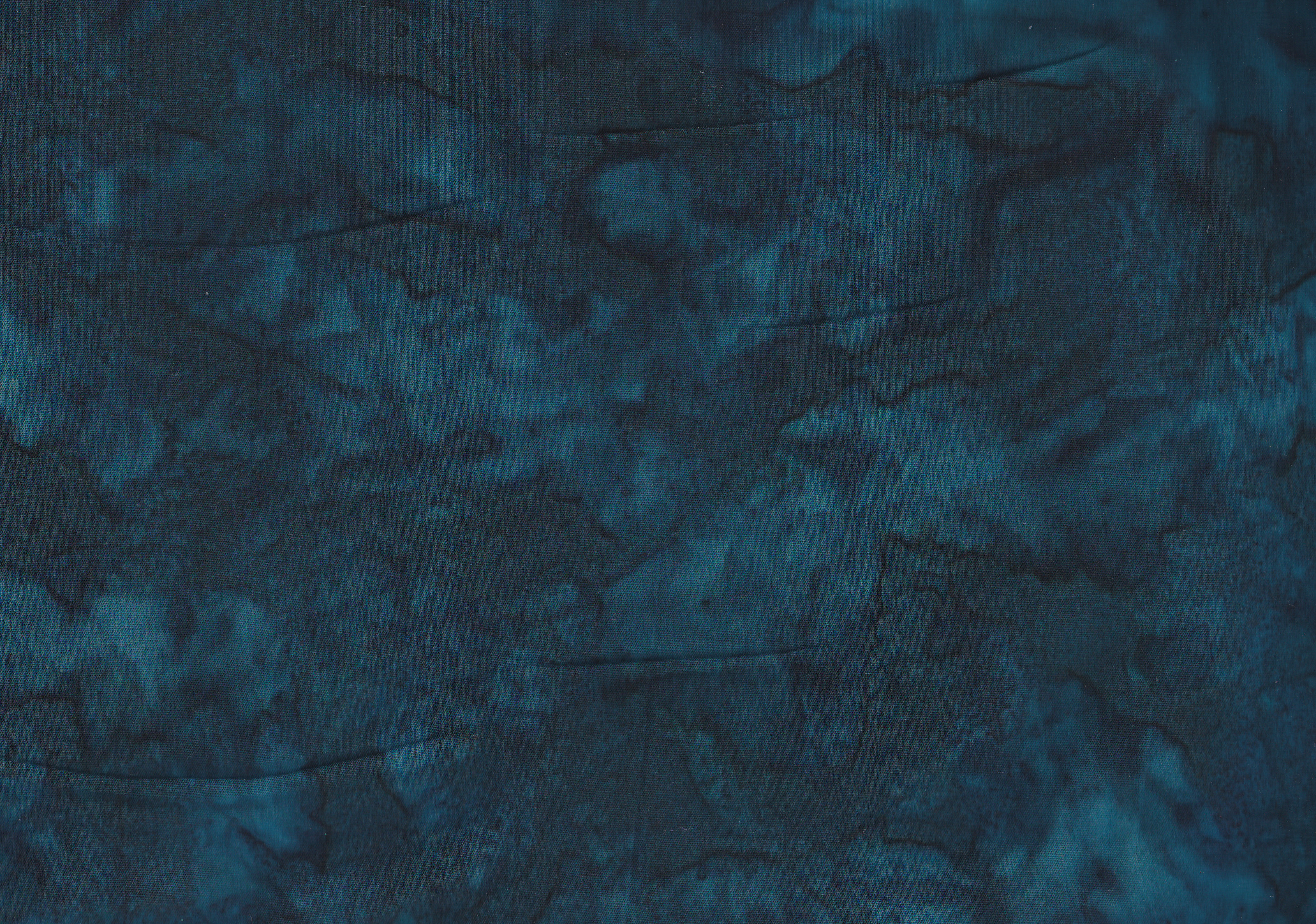 Batikstoff in Petrol-Blau von Robert Kaufman Fabrics