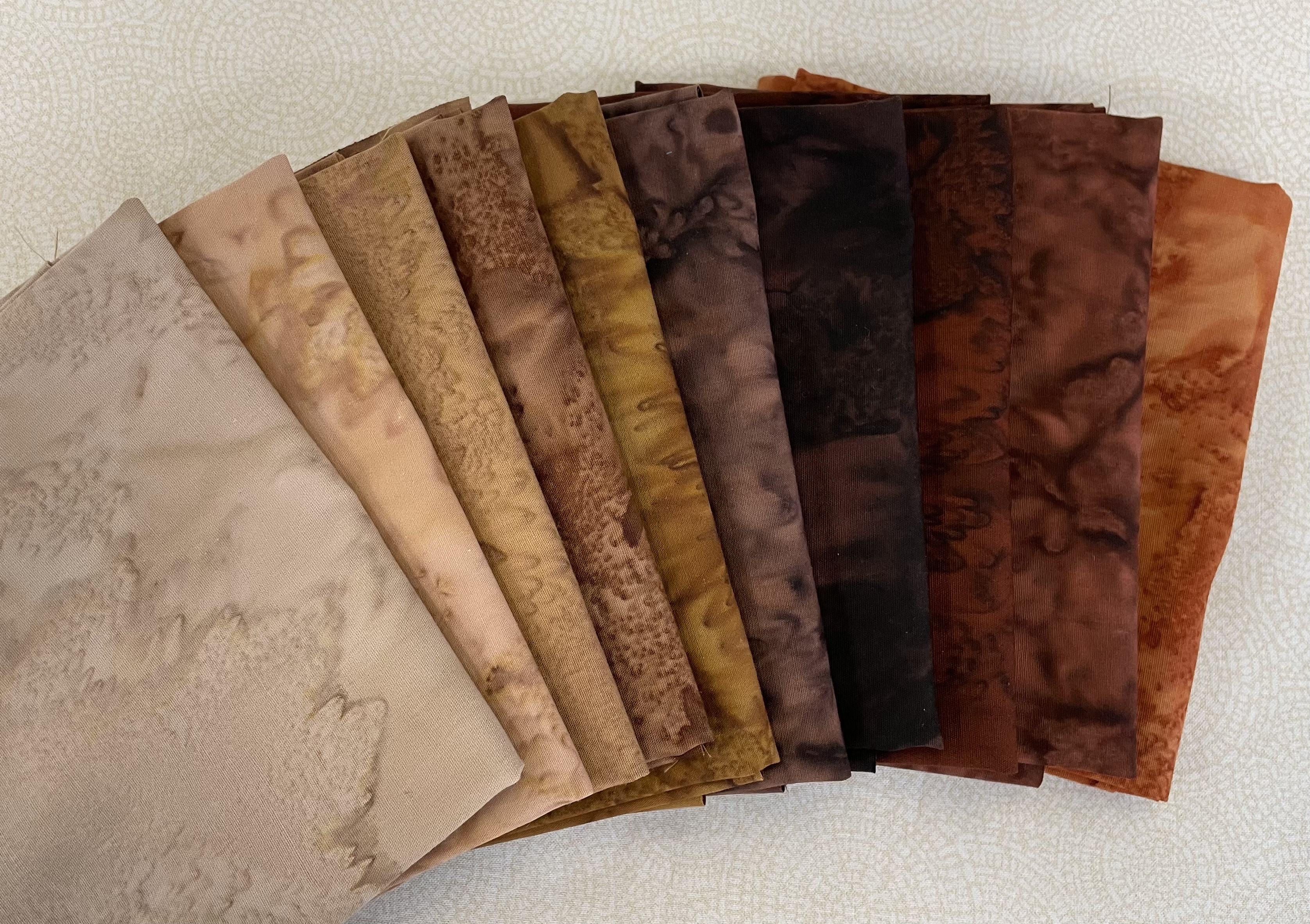 FQ Päckchen Batik Braun