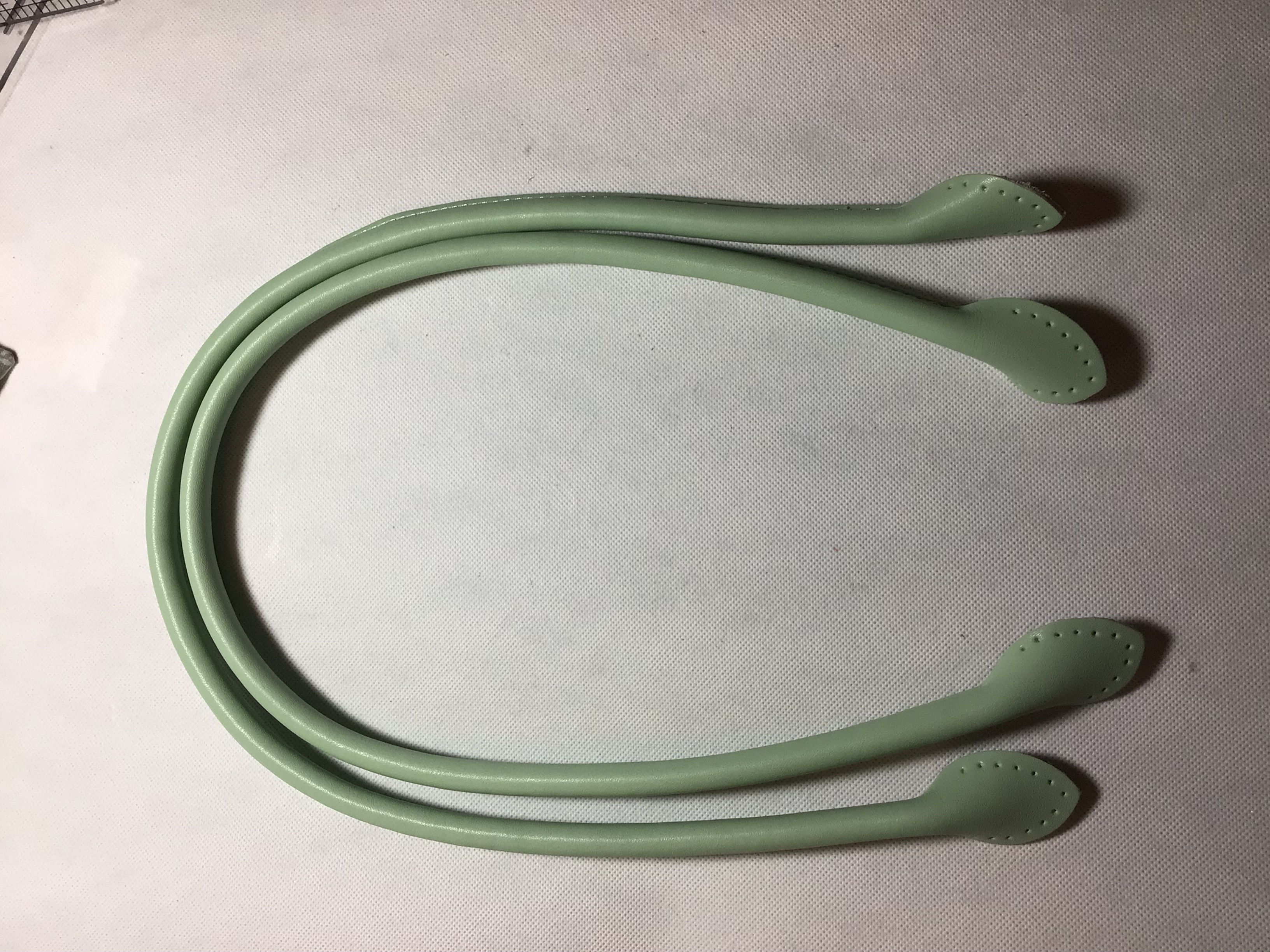 Taschengriffe zum Annähen aus Leder in Mint/ 70 cm lang