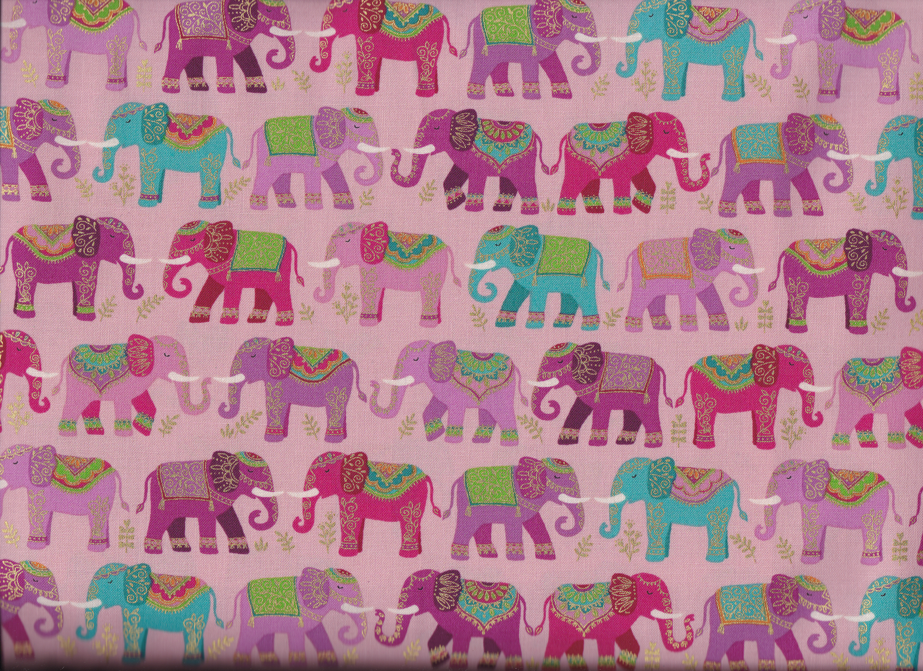 Stoff mit Elefanten, Serie Jaipur von Makower