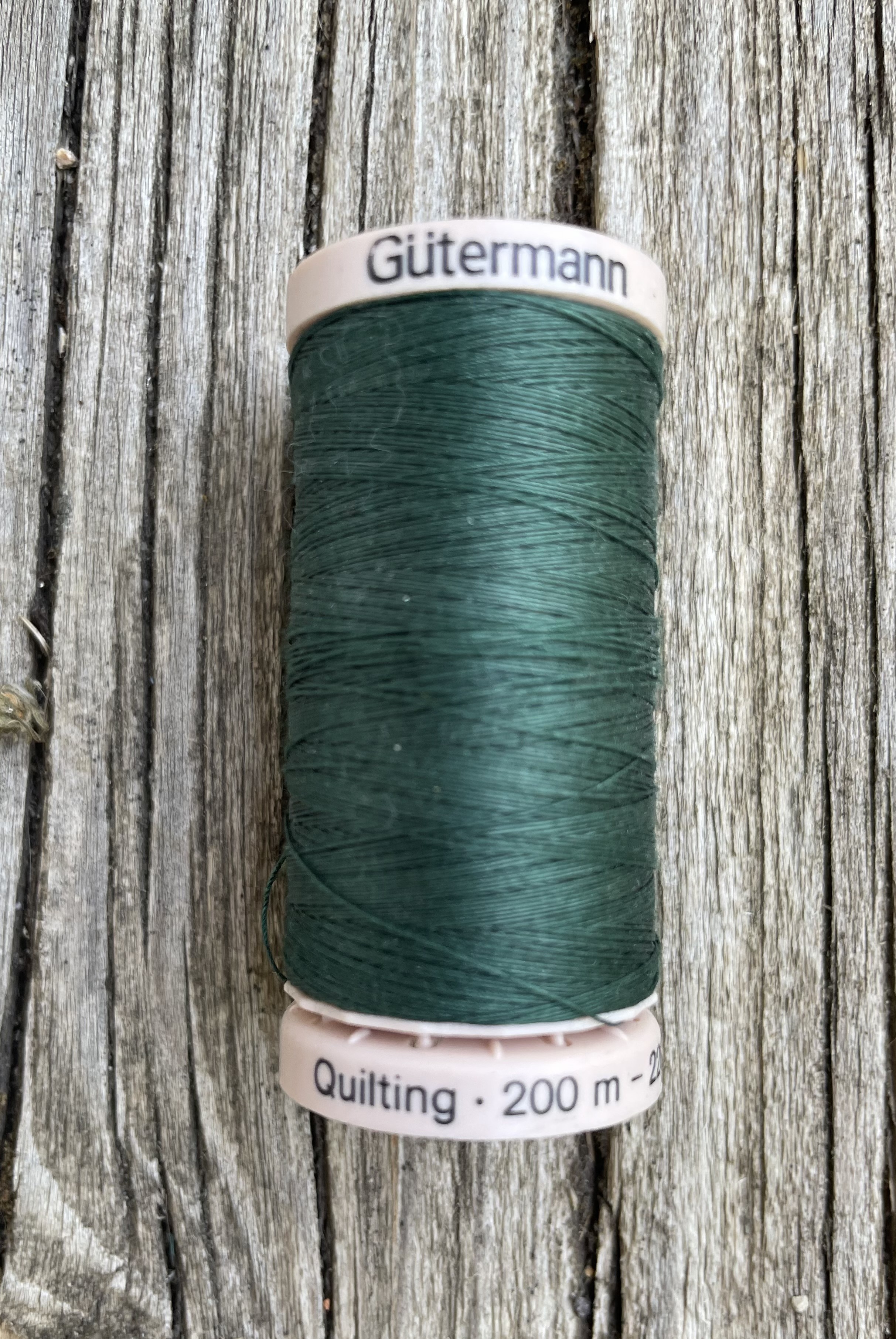 Gütermann Quiltgarn Dunkelgrün