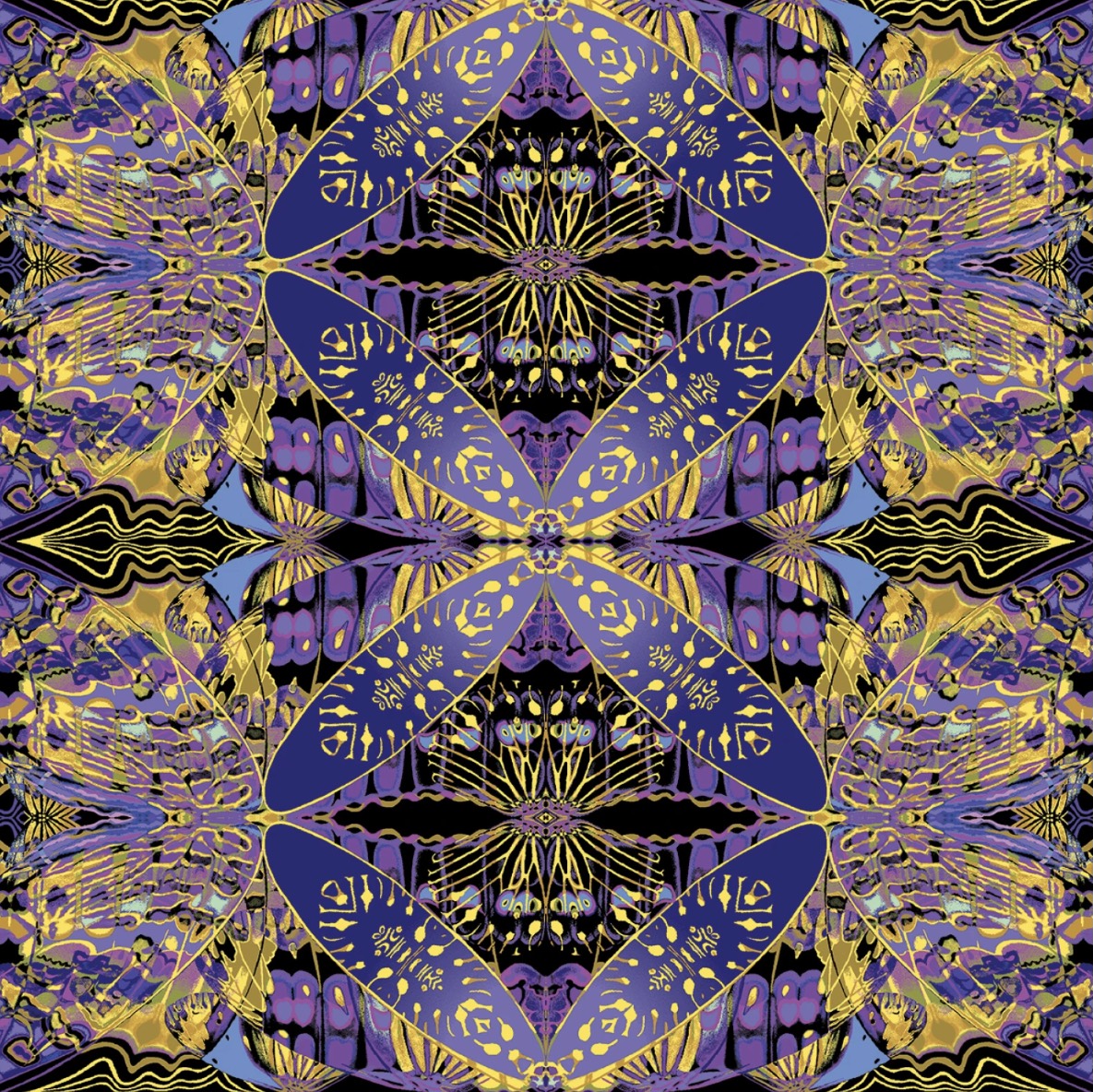 Wingspan Purple Multi / Thirty One