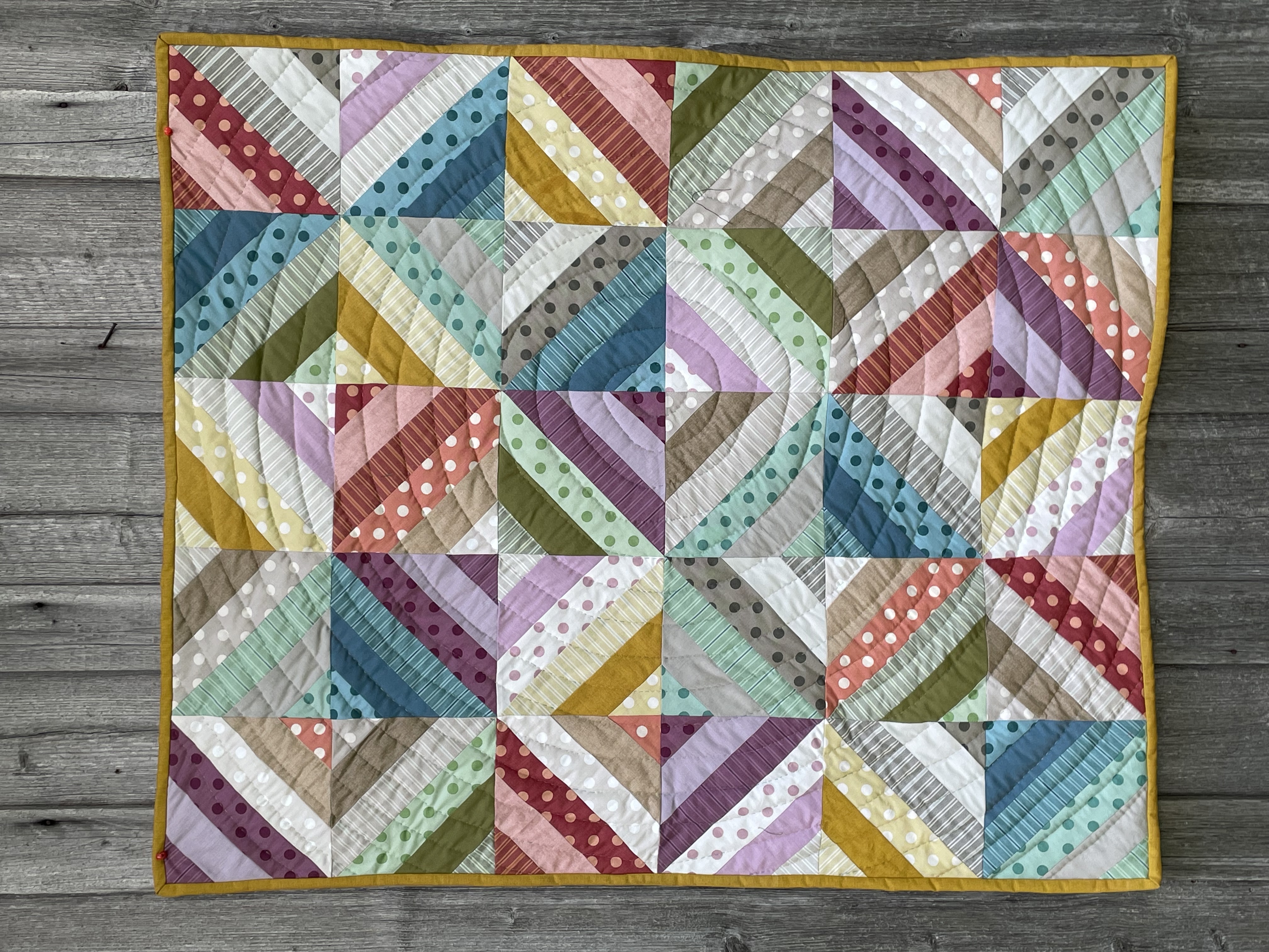Materialpackung für Kleine Decke " Pünktchen trifft Streifen" 94 x 112 cm